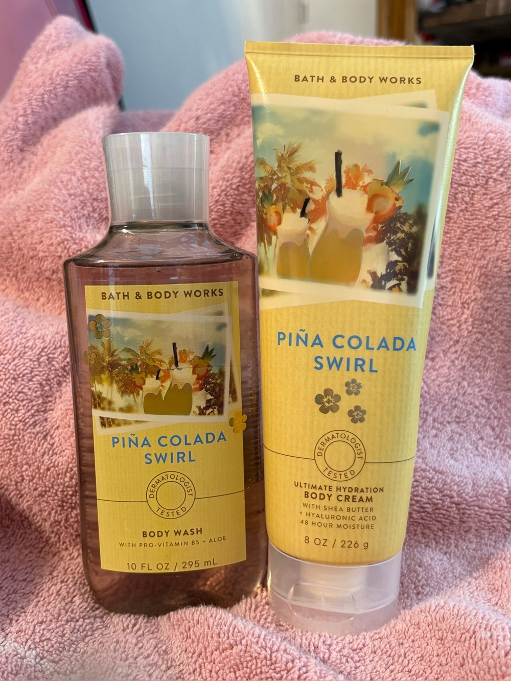 Bath & Body Works Piña Colada Swirl Body Wash & Ultimate Hydration Body Cream